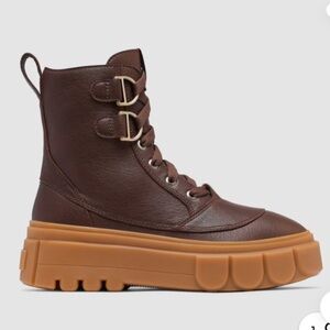 SOREL Women's Caribou X Waterproof Leather Lace-Up Boots